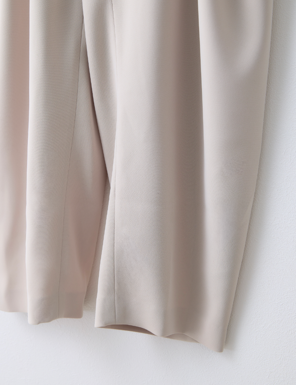 【Order】ドレープタックテーパードパンツ