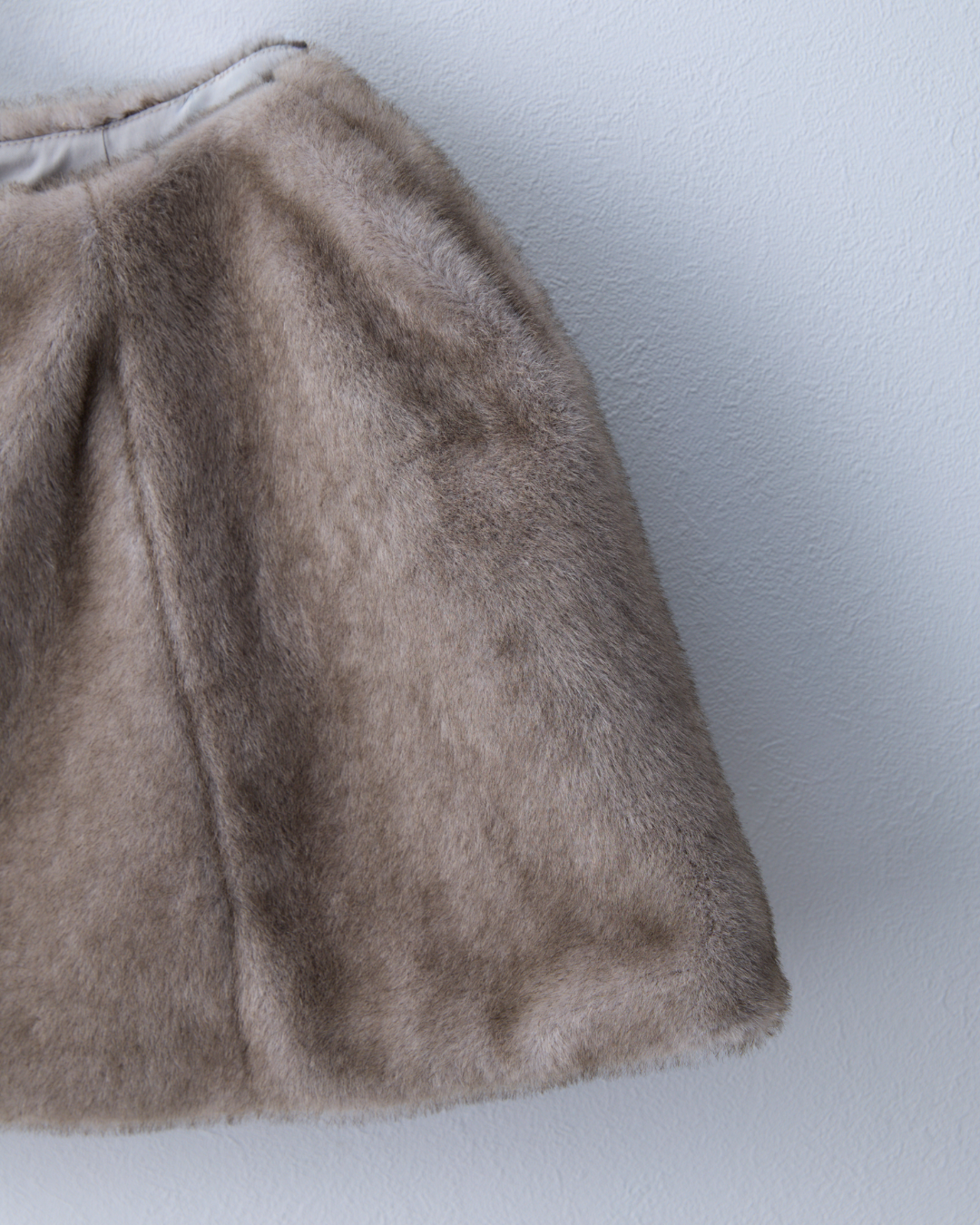 ファースヌード