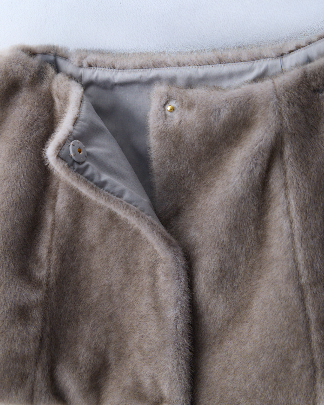 ファースヌード