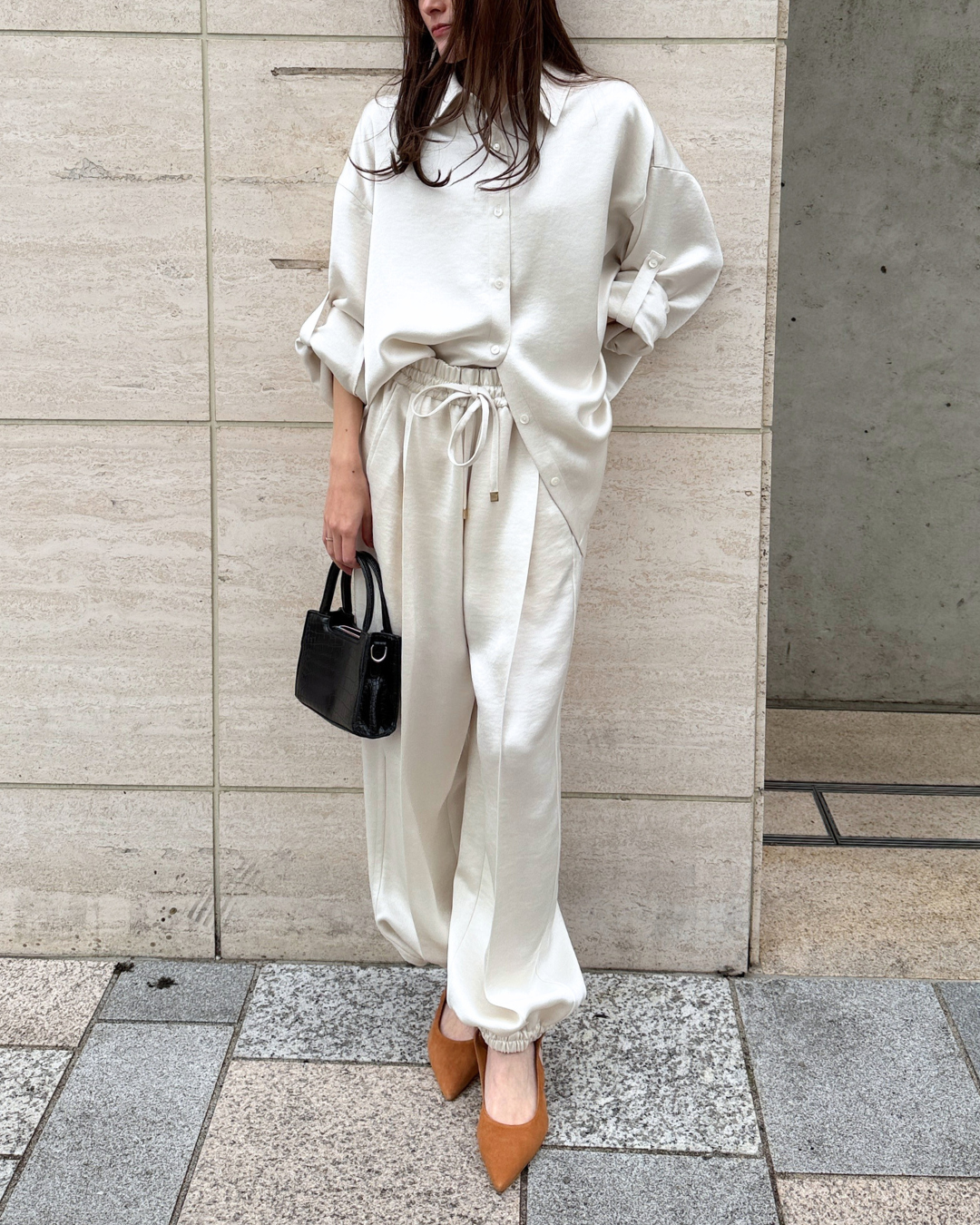 サテンジョガーパンツ