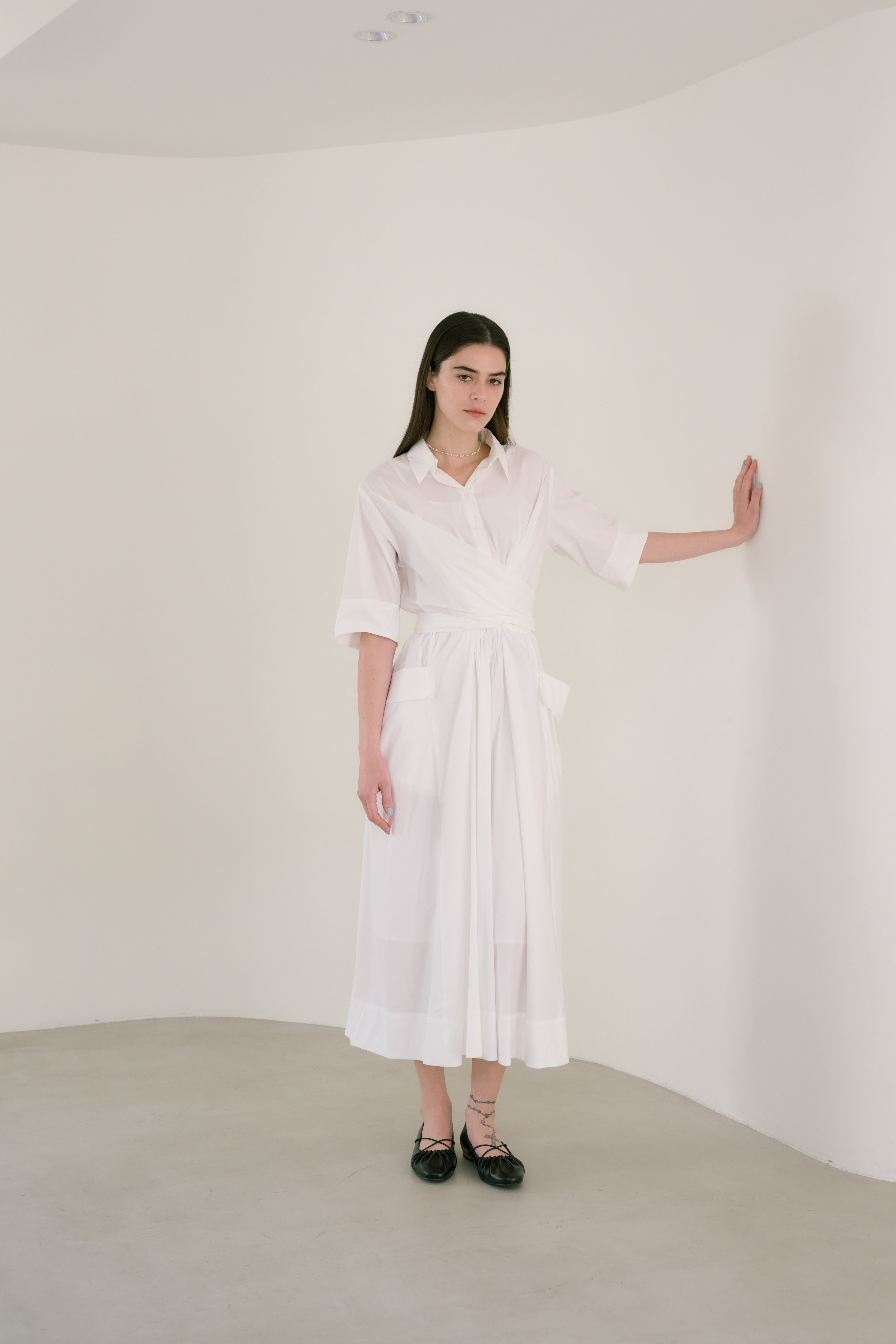 white_1511bd37-89f6-4feb-b5de-d6688aece536.jpg